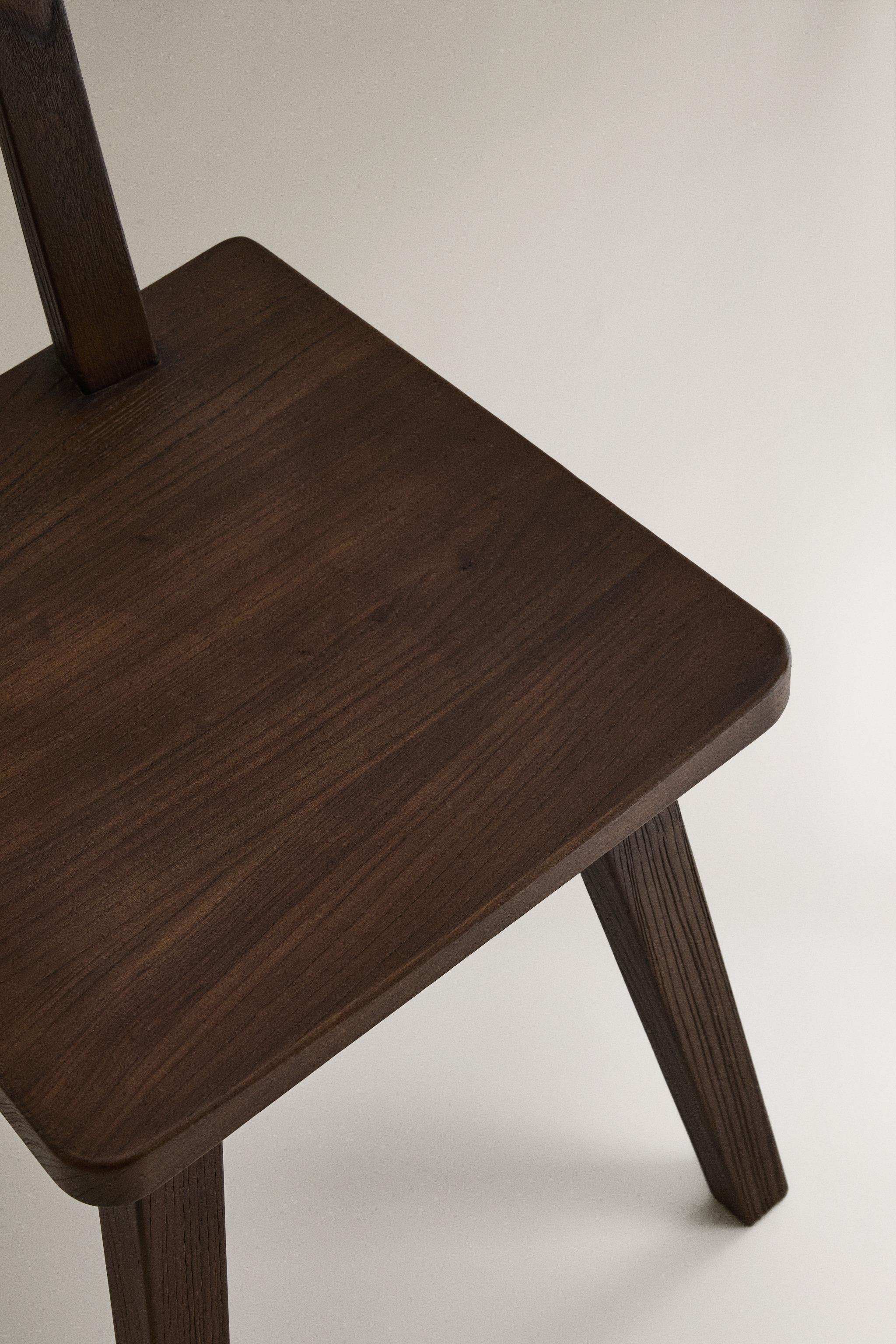 WOODEN CHAIR WITH BACKREST